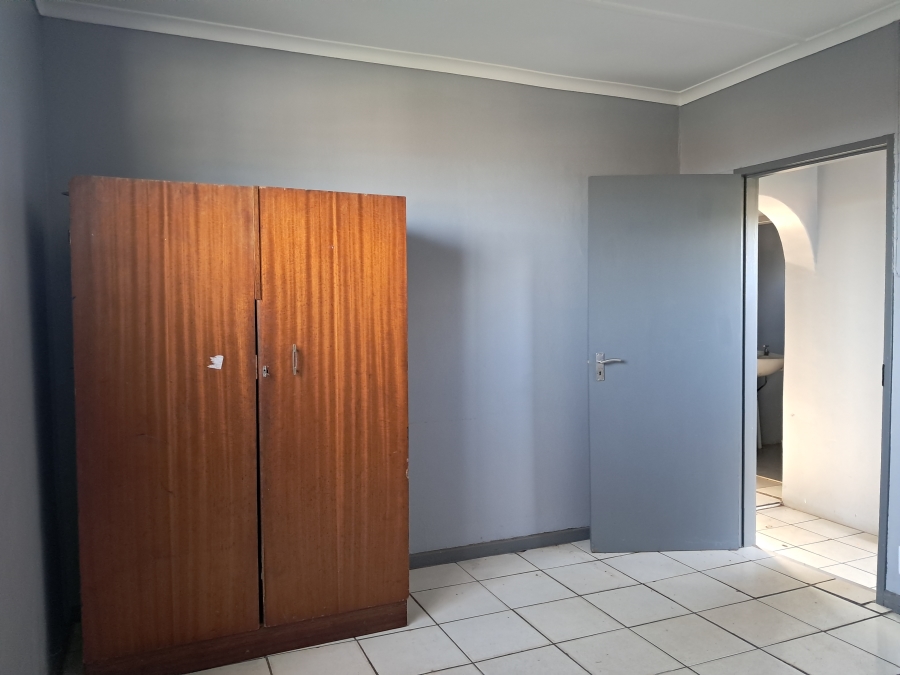 To Let 2 Bedroom Property for Rent in Humansdorp Eastern Cape